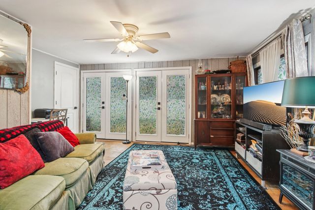 4552 W 89th Street, Hometown, IL 60456