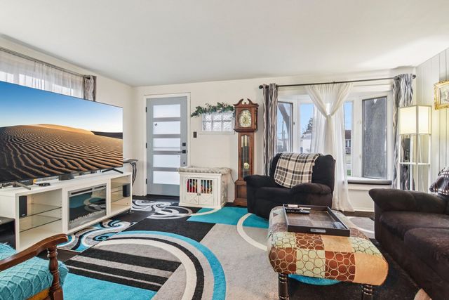 4552 W 89th Street, Hometown, IL 60456