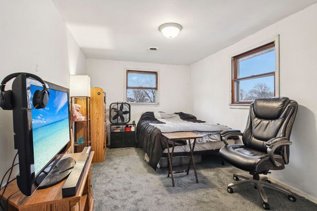 4552 W 89th Street, Hometown, IL 60456