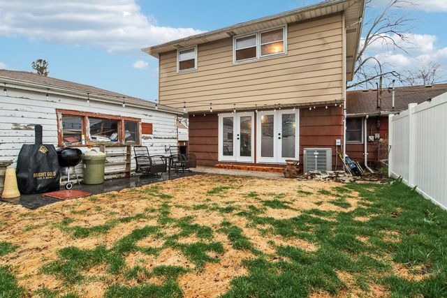 4552 W 89th Street, Hometown, IL 60456