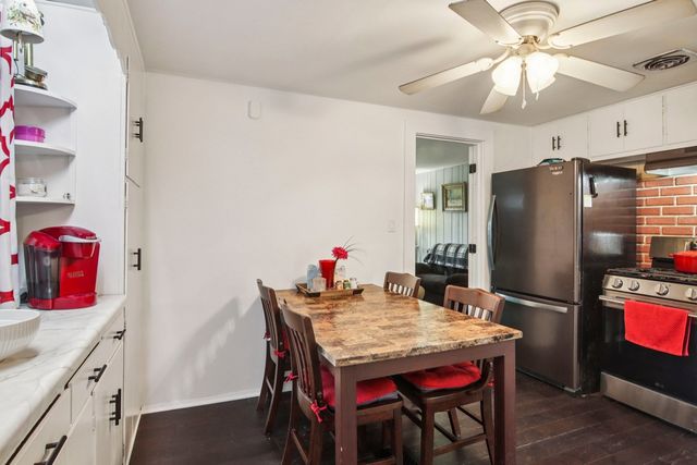 4552 W 89th Street, Hometown, IL 60456