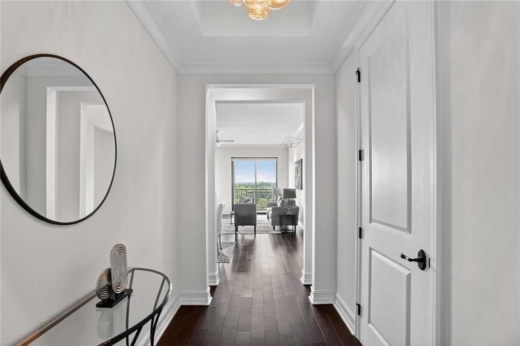 2233 Peachtree NE Road 1202, Atlanta, GA 30309