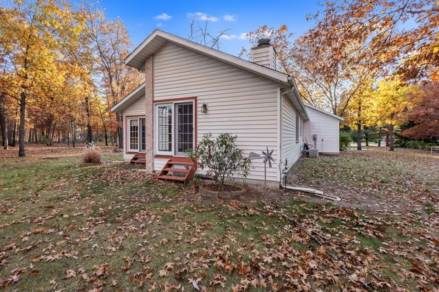 5481 1093 N, Demotte, IN 46310