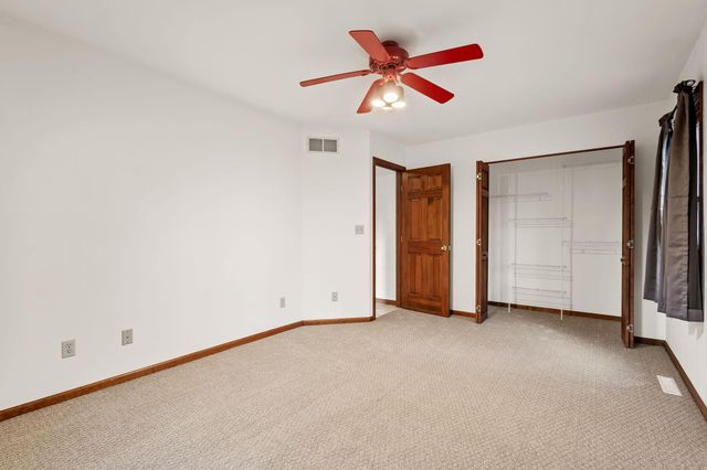 5481 1093 N, Demotte, IN 46310