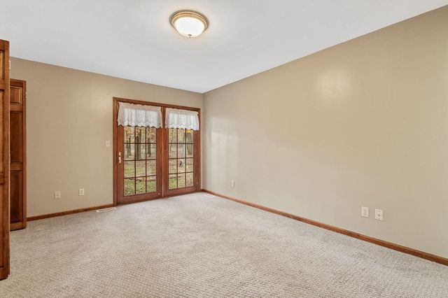 5481 1093 N, Demotte, IN 46310