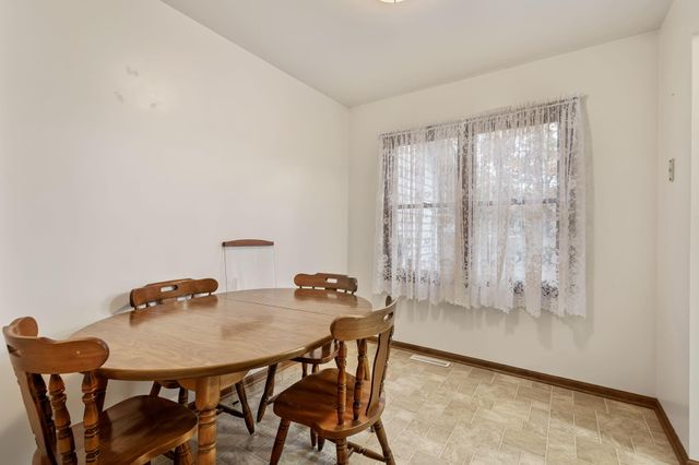 5481 1093 N, Demotte, IN 46310