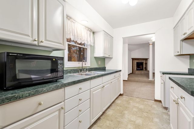 5481 1093 N, Demotte, IN 46310