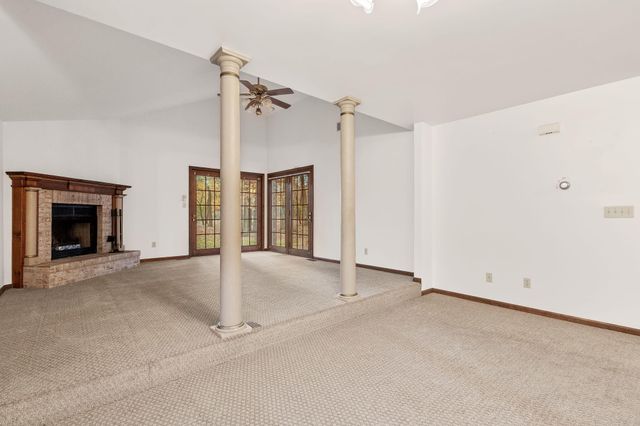 5481 1093 N, Demotte, IN 46310