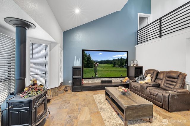 22429 SE 329th Avenue, Black Diamond, WA 98010