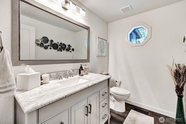 22429 SE 329th Avenue, Black Diamond, WA 98010