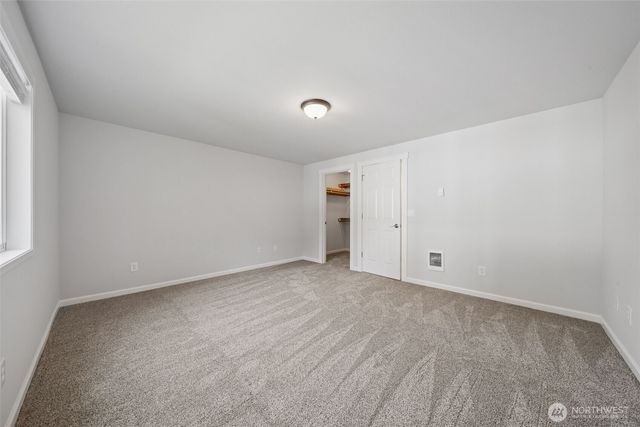 5823 5825 186th Avenue Ct E, Lake Tapps, WA 98391