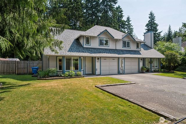 5823 5825 186th Avenue Ct E, Lake Tapps, WA 98391