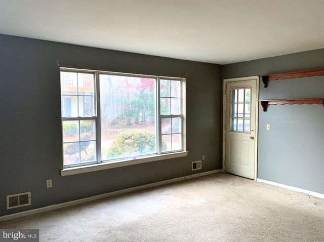 87 PUFFIN GLADE, Bayville, NJ 08721