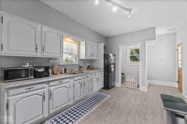 401 N East Street, Greenfield, IN 46140