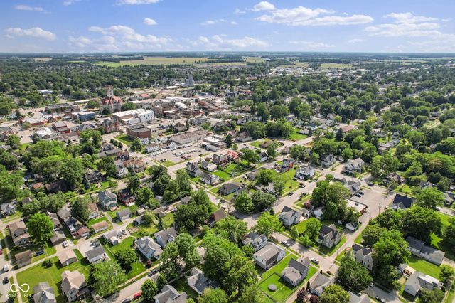 401 N East Street, Greenfield, IN 46140