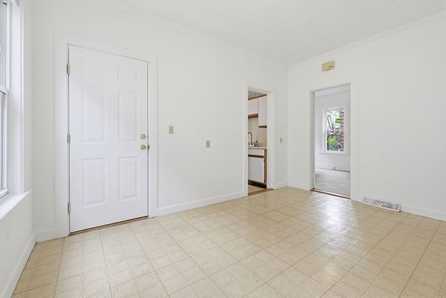 32 Stone Ave, Somerville, MA 02143