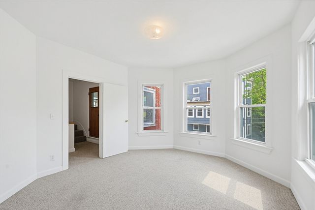 32 Stone Ave, Somerville, MA 02143