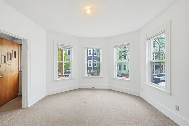 32 Stone Ave, Somerville, MA 02143