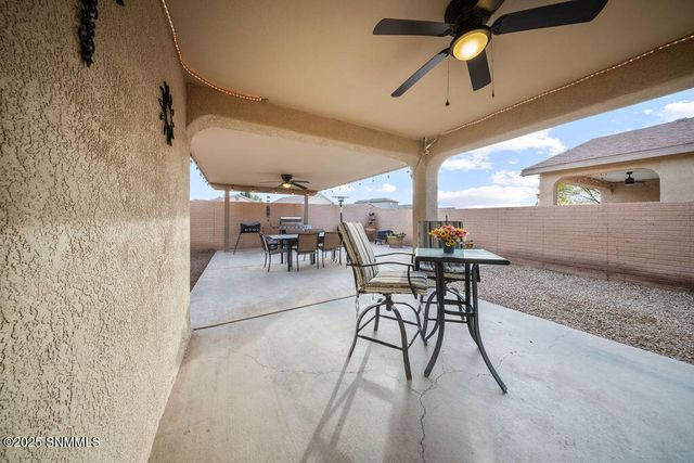 2921 San Miguel Court, Las Cruces, NM 88007