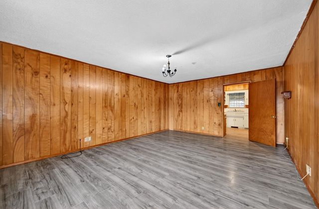 800 Carver Street, Whitesboro, TX 76273