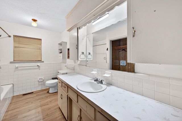 800 Carver Street, Whitesboro, TX 76273