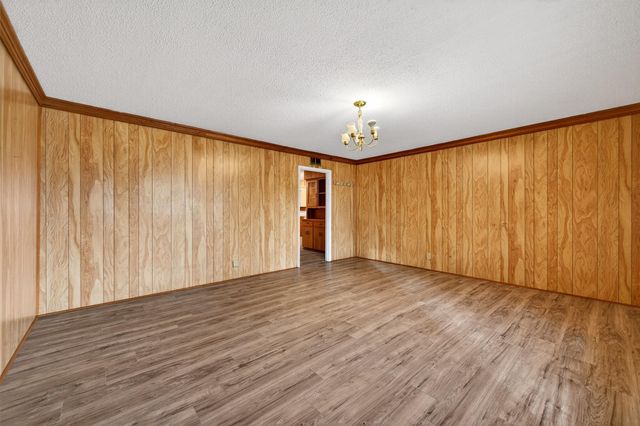 800 Carver Street, Whitesboro, TX 76273