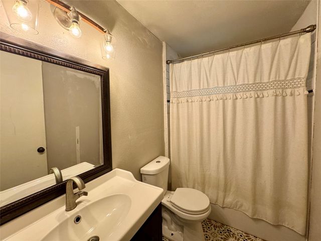 1380 Cardinal Lane, Trinity, TX 75862