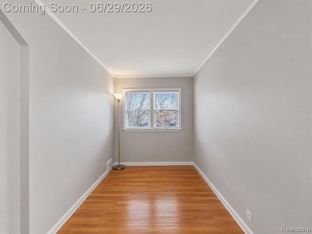 1646 S Bates Street, Birmingham, MI 48009