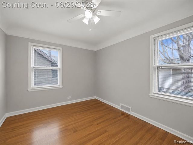 1646 S Bates Street, Birmingham, MI 48009