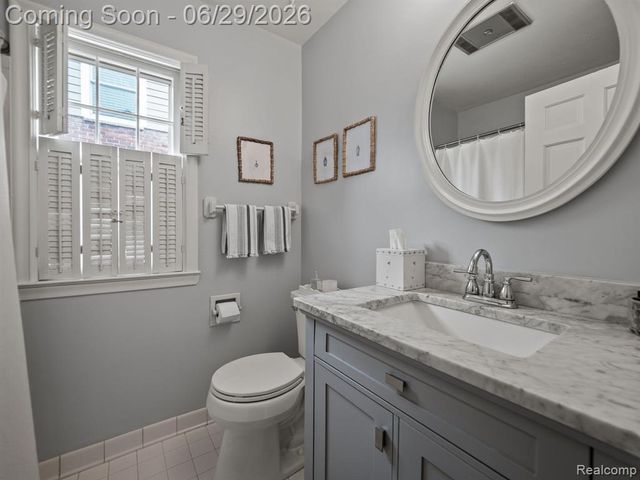1646 S Bates Street, Birmingham, MI 48009