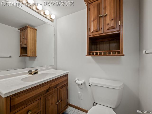 1646 S Bates Street, Birmingham, MI 48009