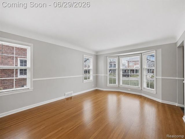 1646 S Bates Street, Birmingham, MI 48009
