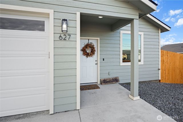627 NE 3rd Avenue, Soap Lake, WA 98851