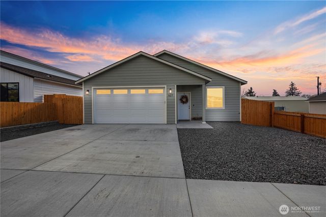 627 NE 3rd Avenue, Soap Lake, WA 98851