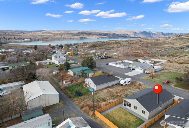 627 NE 3rd Avenue, Soap Lake, WA 98851