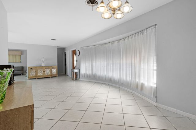 2129 NE 60th Street, Fort Lauderdale, FL 33308