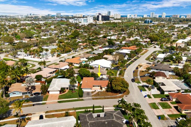 2129 NE 60th Street, Fort Lauderdale, FL 33308