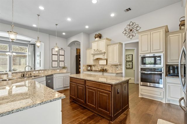 17335 Camillia Trails, Conroe, TX 77302