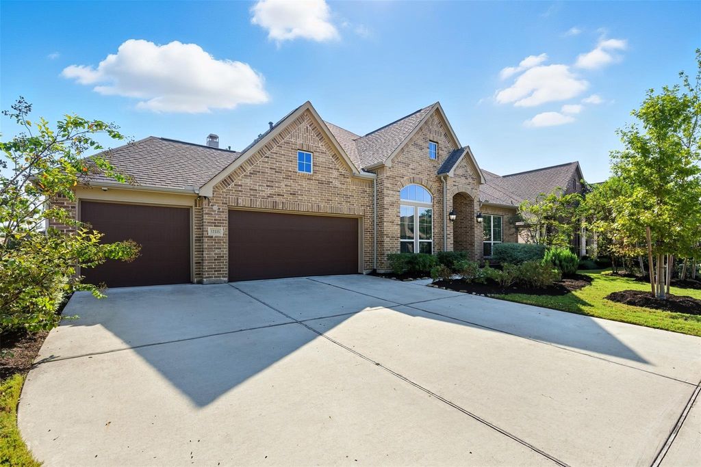 17335 Camillia Trails, Conroe, TX 77302