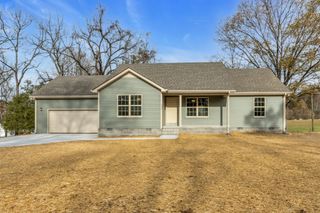 532 Summitville Rd, Manchester, TN 37355