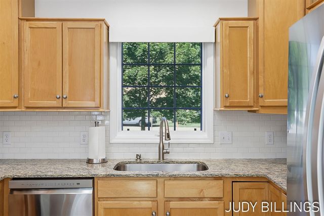 437 Amity Street, Douglas, MI 49406