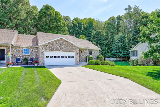437 Amity Street, Douglas, MI 49406