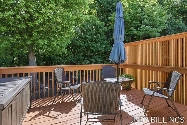 437 Amity Street, Douglas, MI 49406