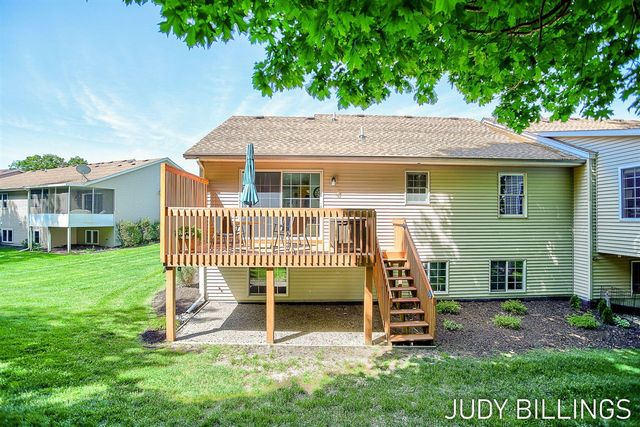 437 Amity Street, Douglas, MI 49406