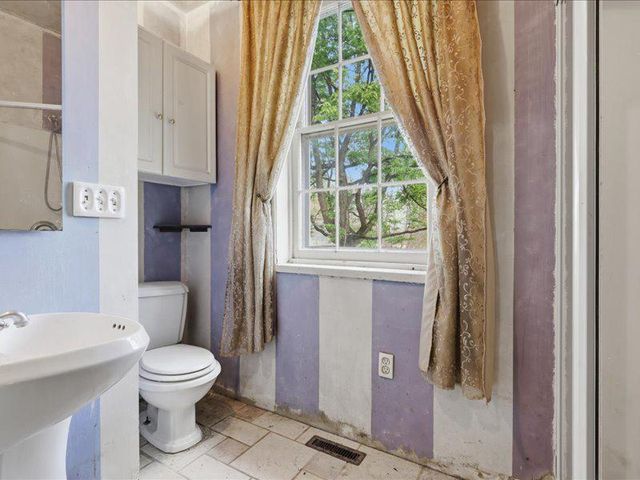 1936 OLD NATIONAL PIKE, Middletown, MD 21769