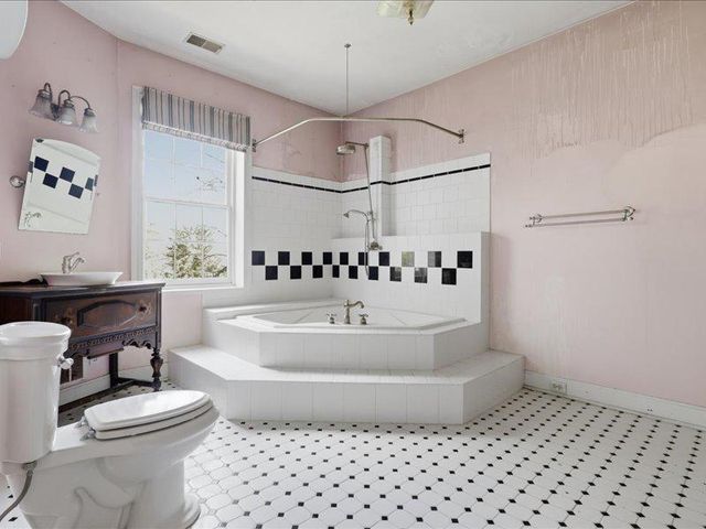 1936 OLD NATIONAL PIKE, Middletown, MD 21769