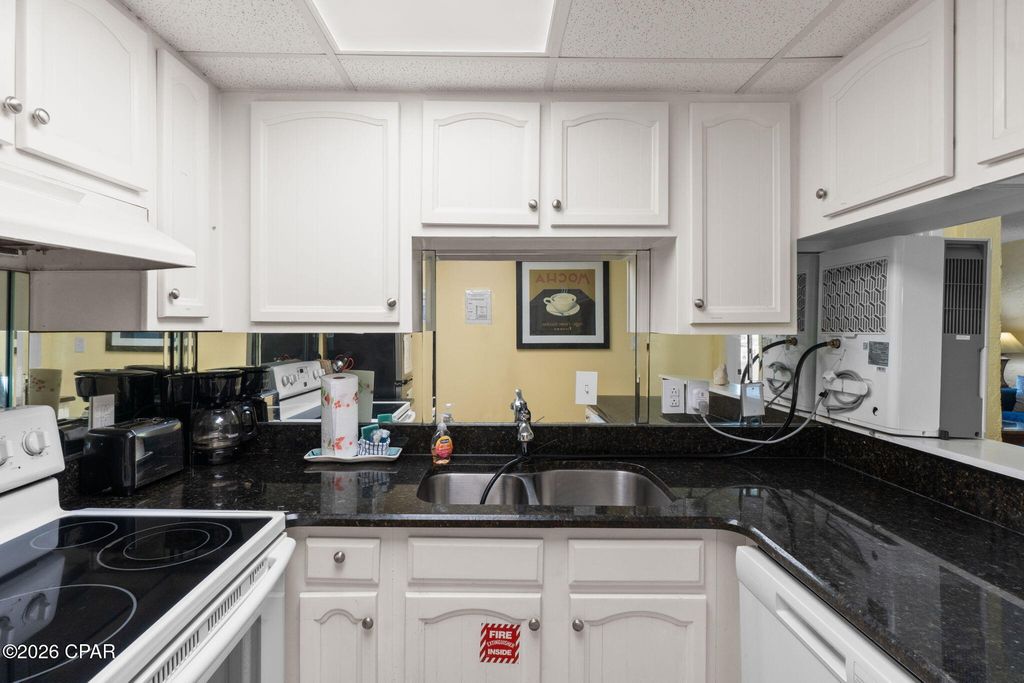 Image 15 of property listing at 8727 Thomas Drive C43, Panama City Beach, FL 32408