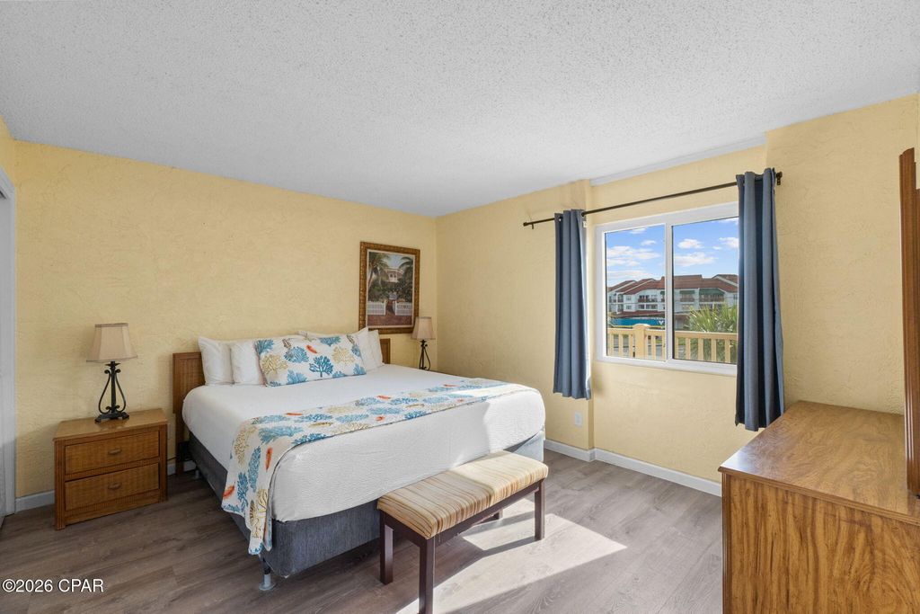 Image 8 of property listing at 8727 Thomas Drive C43, Panama City Beach, FL 32408