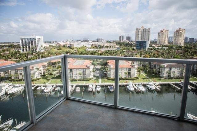 3029 NE 188th Street 914, Aventura, FL 33180