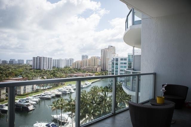 3029 NE 188th Street 914, Aventura, FL 33180